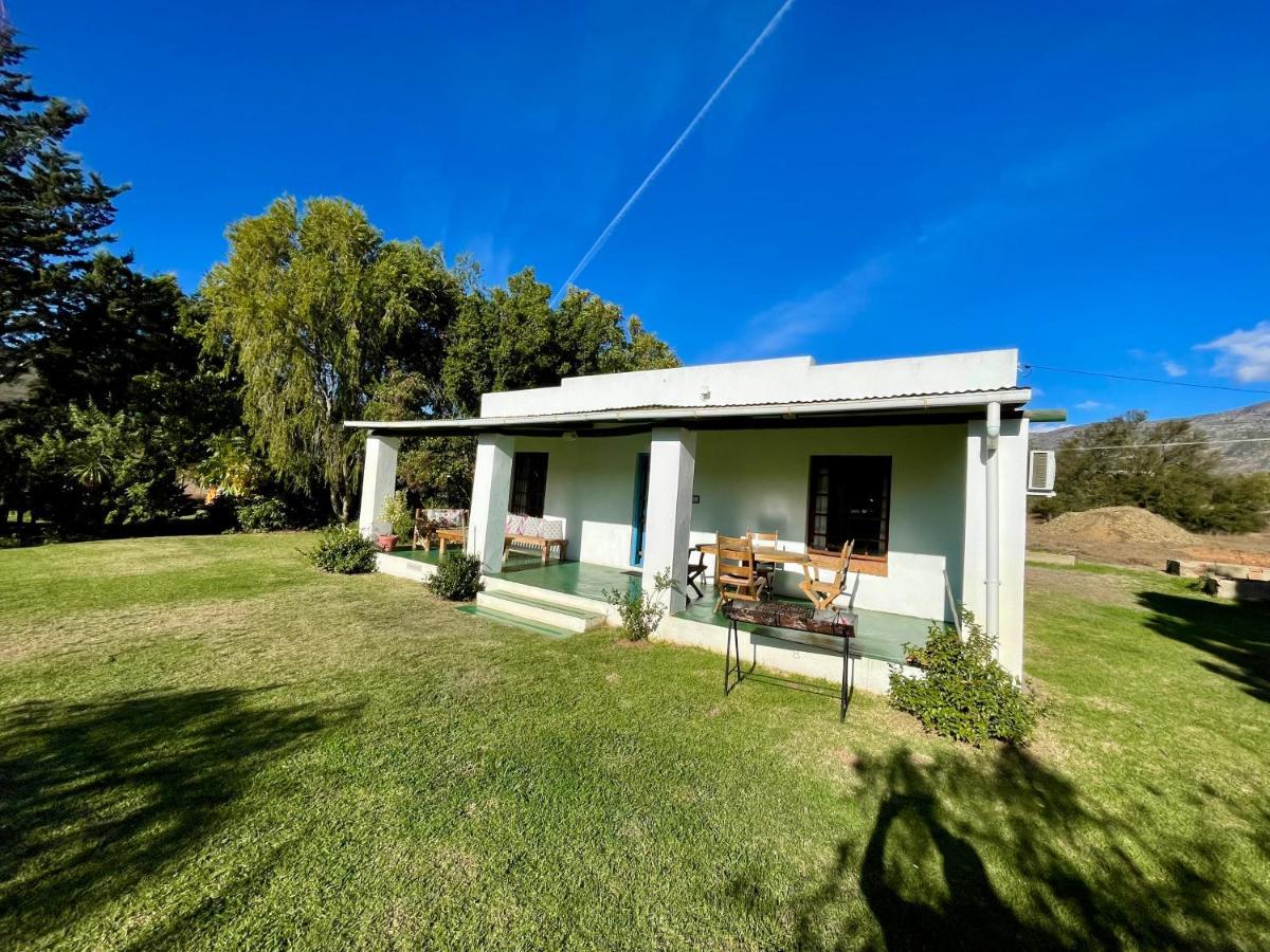 Blue Cow Barn - Boutique Farm Guest House Barrydale Exterior photo